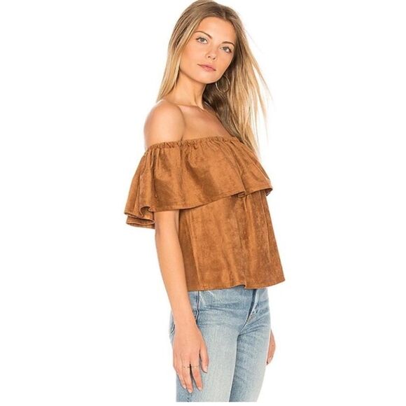 CUPCAKES & CASHMERE JENNINGS FLOUNCE OFF SHOULDER FAUX SUEDE TOP SMALL - Picture 10 of 11